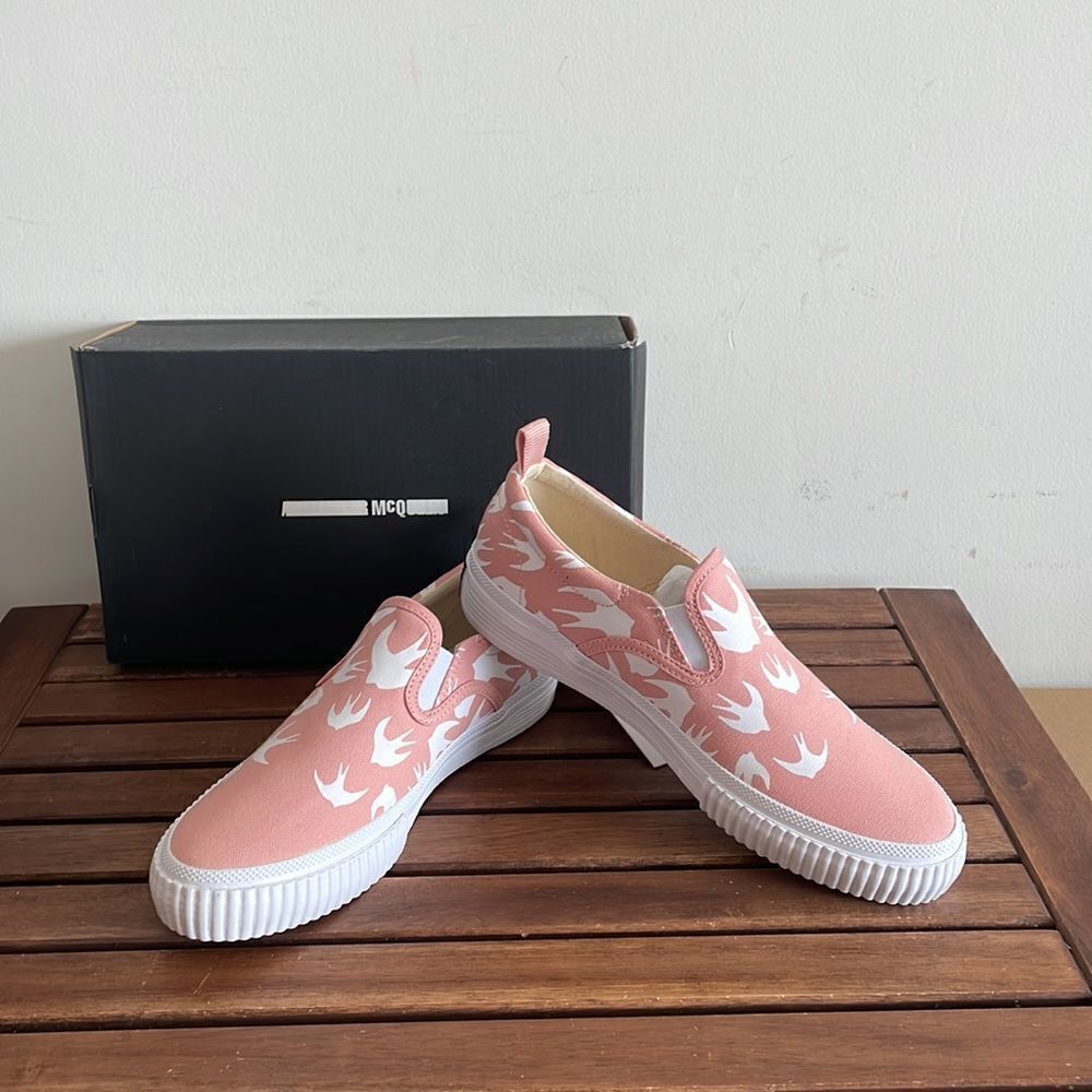 McQ by Alexander McQueen Swallow Sneaker Light Pink EU 39/US Women Size 9